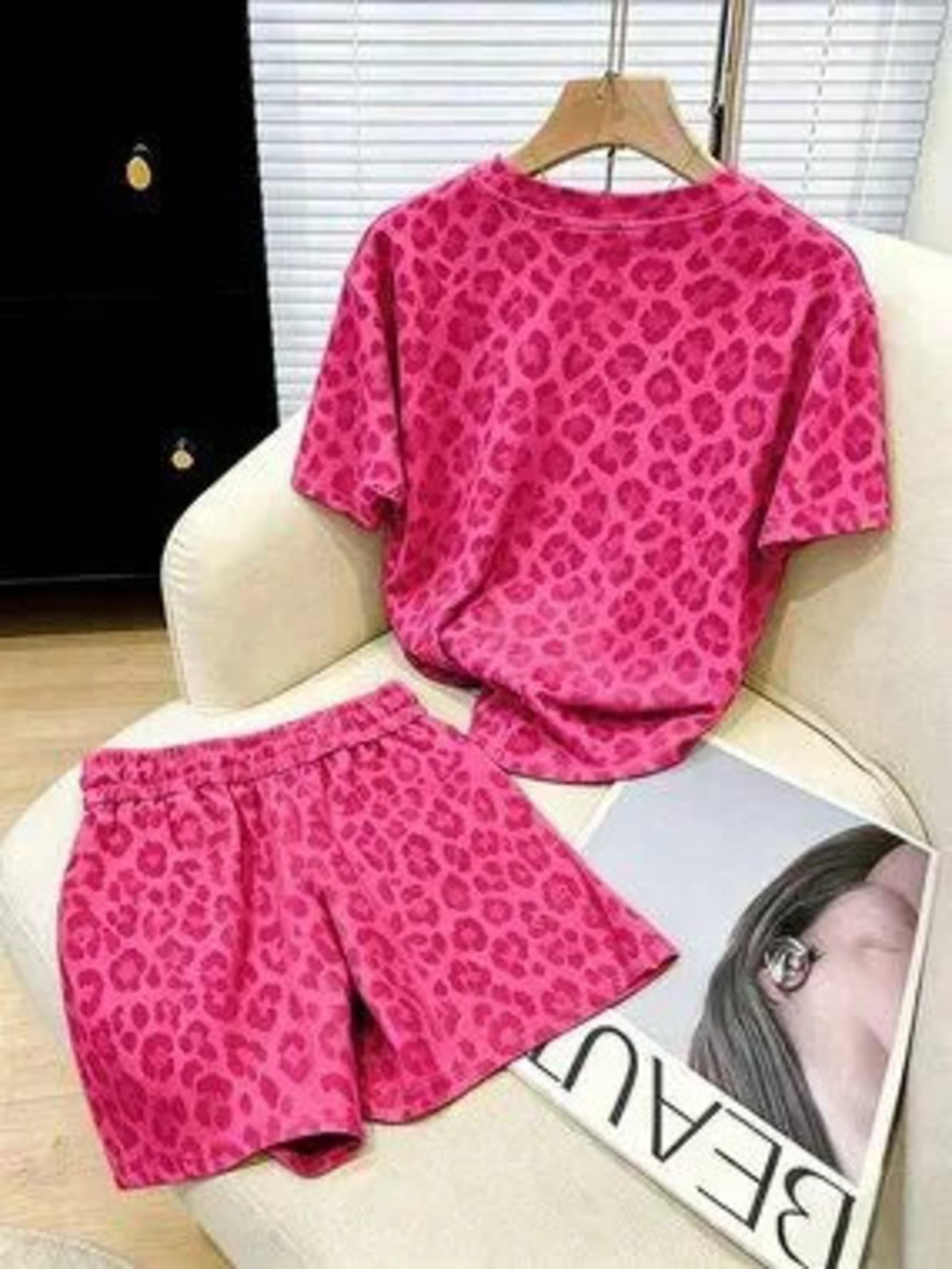 ZARA Hot Pink Casual Women's Leopard Print Short Sleeve T-Shirt & Shorts Set